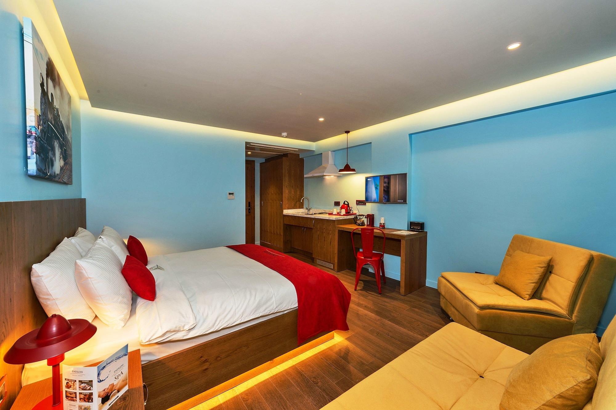 Taksim Istanbul Nis Hotel - Istiklal Street Exterior photo