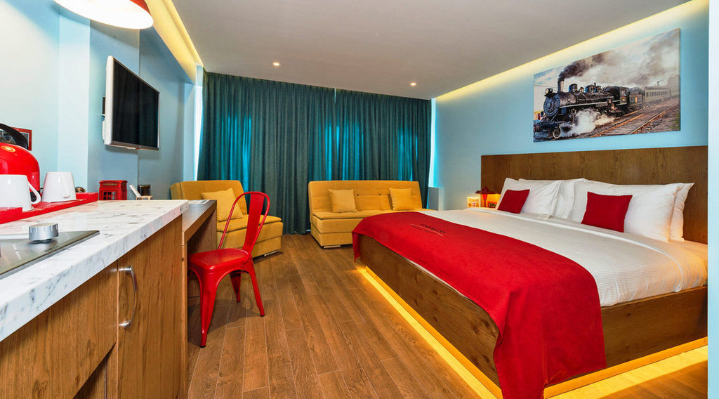Taksim Istanbul Nis Hotel - Istiklal Street Exterior photo