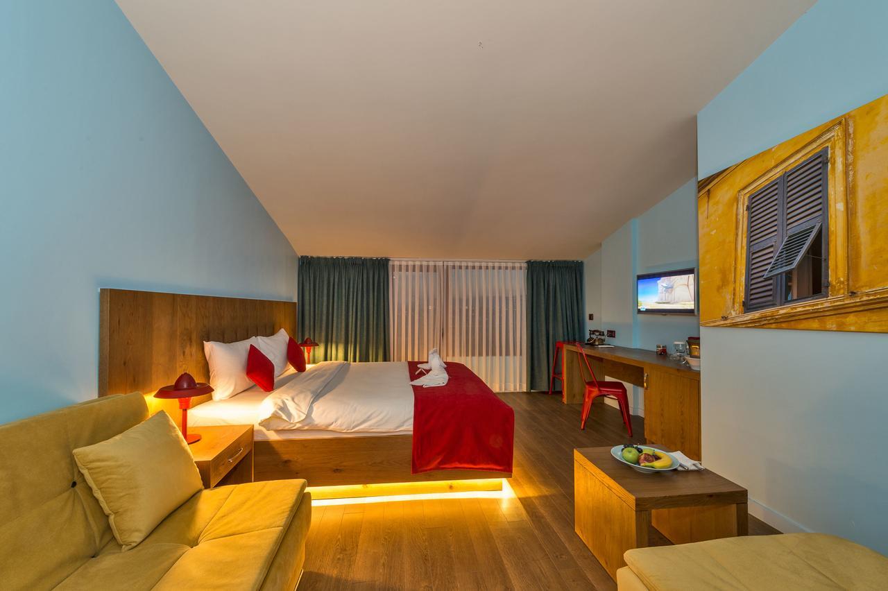 Taksim Istanbul Nis Hotel - Istiklal Street Exterior photo